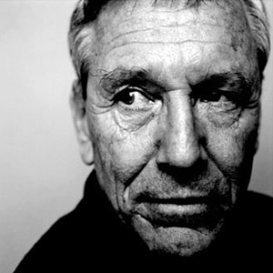 Amos Oz